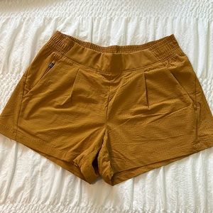 Athleta mustard yellow shorts